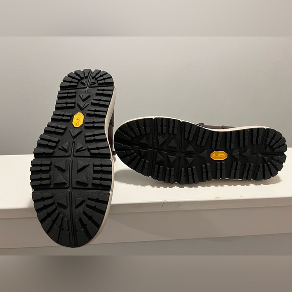 Danner Logger 917 GTX Boots - Womens 7 - Picture 2 of 5